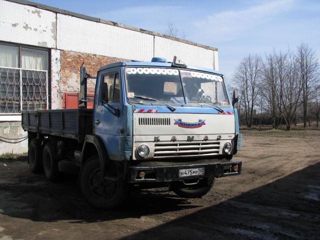 Учебный автомобиль КАМАЗ-5320
